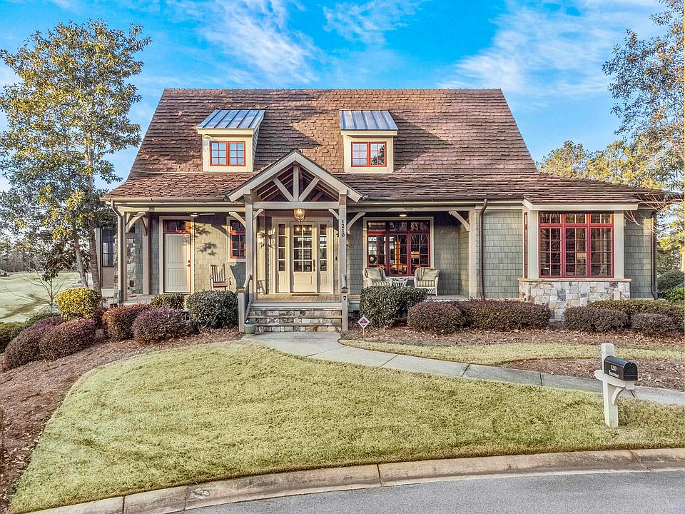 1st image of 1210 Cottage Ln E