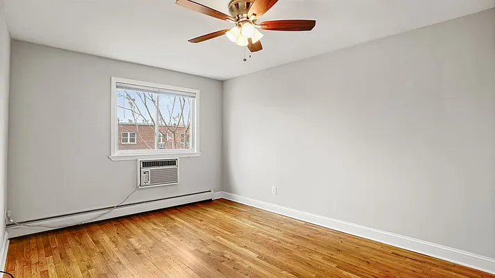 Rented by Compass | media 19