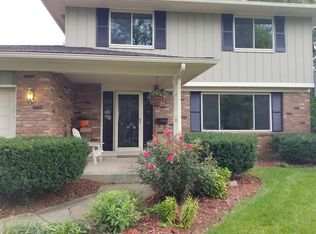 1915 Fairhaven Rd, Columbus, OH 43229