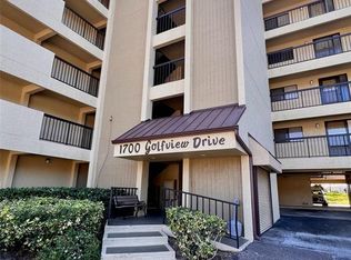 1713 Golfview Dr, Tarpon Springs, FL 34689