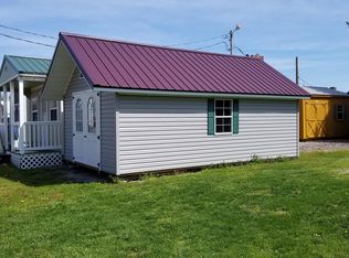 10 S Hickory St, Du Quoin, IL 62832