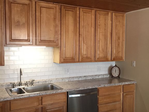 2nd image of 307 New Jersey Ave