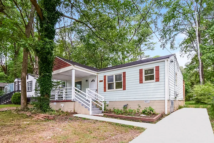 269 Moreland Way — Photo 2