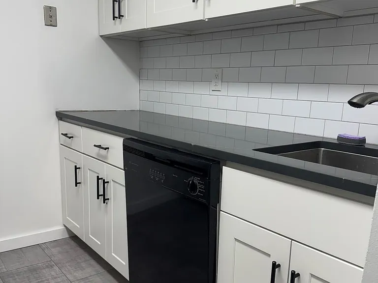 235 Park Ave #308 — Photo 19