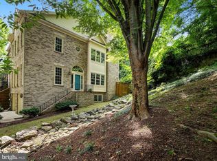 7864 Oracle Pl, Rockville, MD 20854