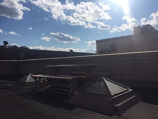 Rented by Loom Group | media 10