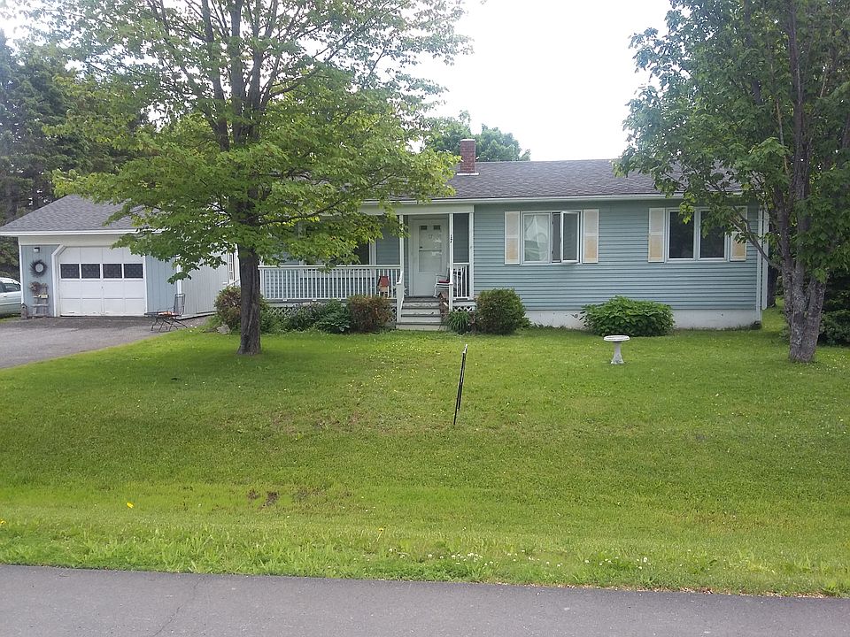 17 Dewberry Dr (551-7191)