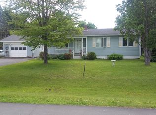 17 Dewberry Dr, Presque Isle, ME 04769