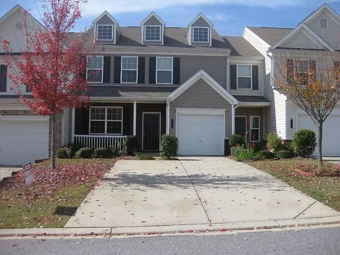491 Windstone Trl