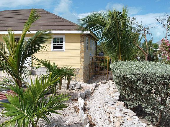2nd image of 2 The Cays Hermitage Great Exuma Bahamas