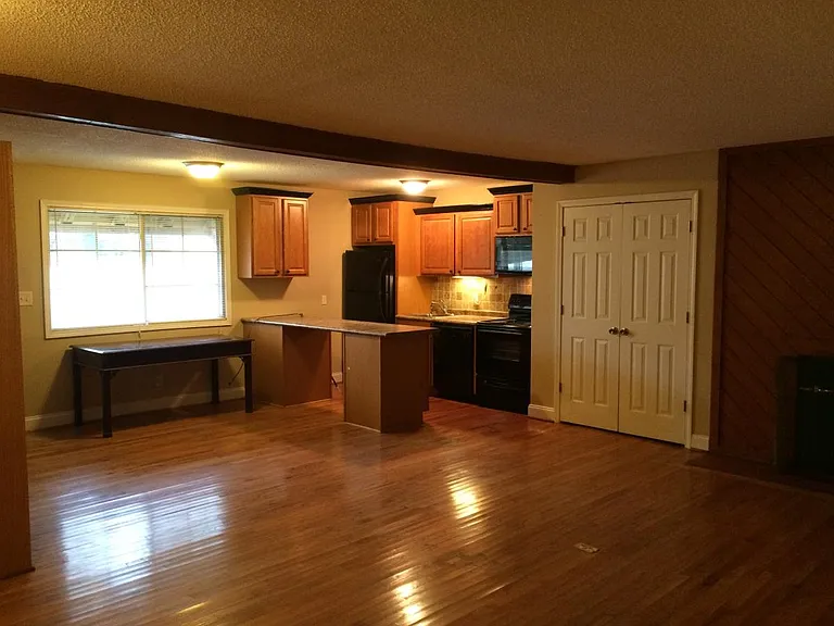 1443 Fernwood Glendale Rd #A — Photo 6
