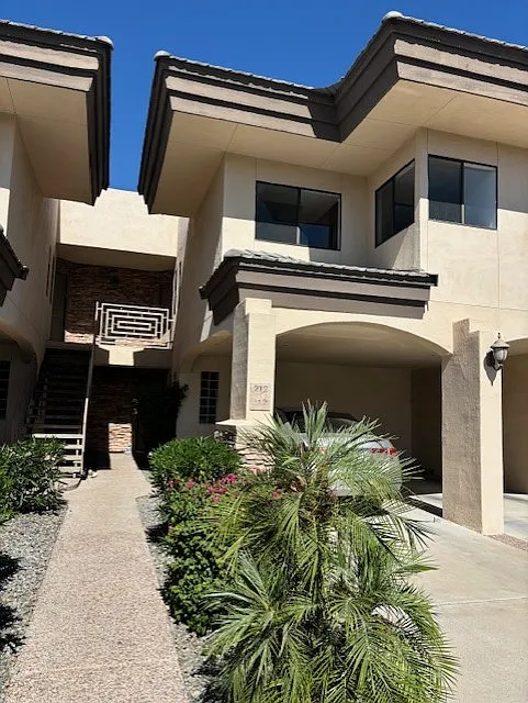 3235 E Camelback Rd #212