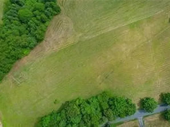 28 Lamantia Ln, Blairsville, PA 15717