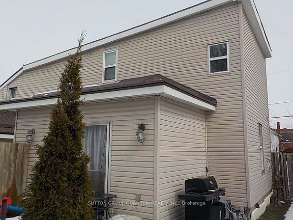 3rd image of 60 & 62 Everett St