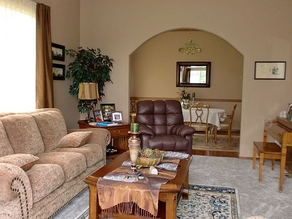 Formal LR & Dining Room