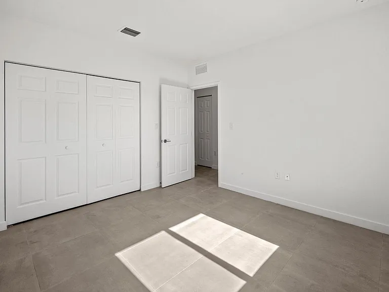 1295 W 69th St #203 — Photo 4