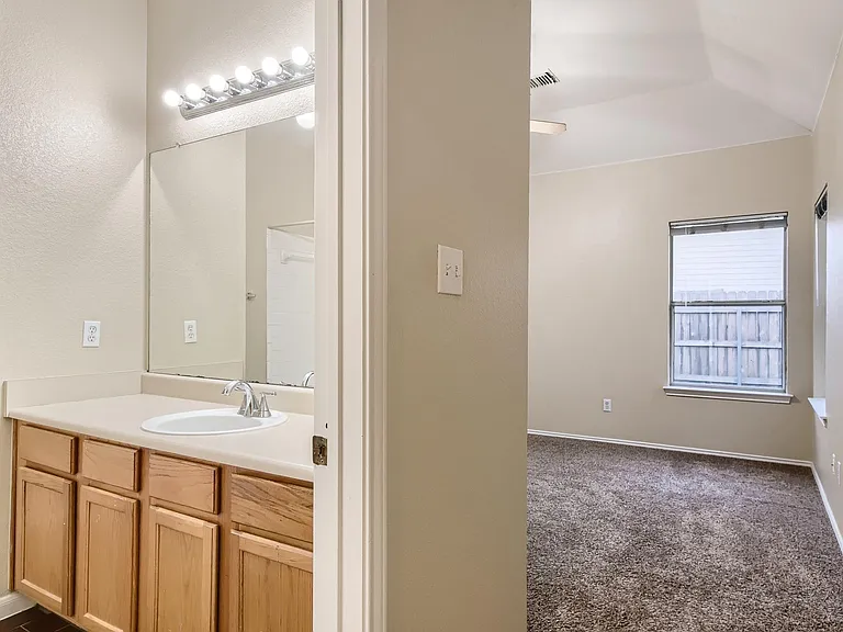 2858 Southampton Way #A — Photo 5