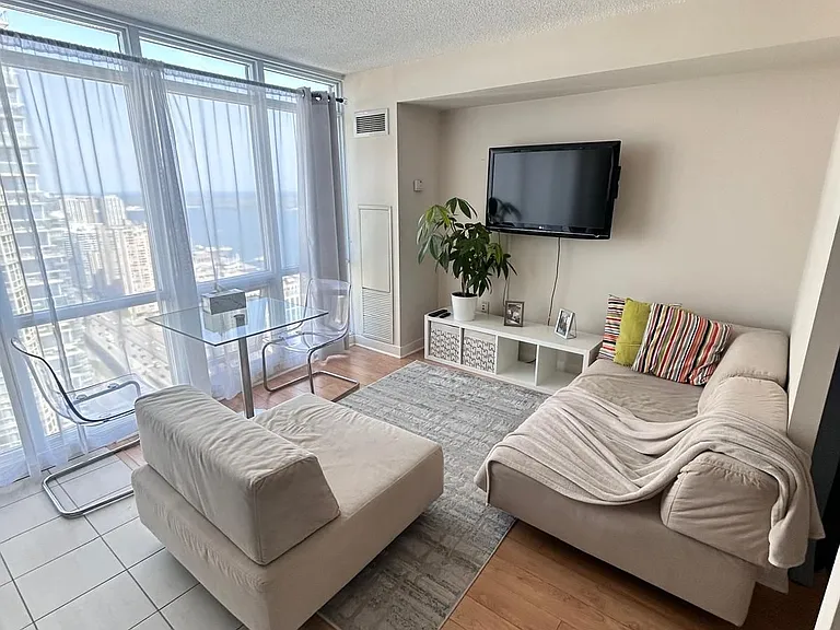 11 Brunel Ct E #5009 — Photo 1
