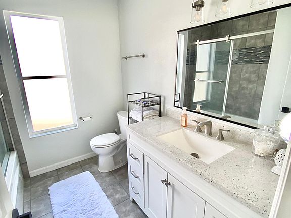 3rd image of 6632 Long Bay Ln