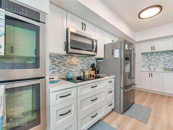 5th image of 205 Highway A1a APT 203