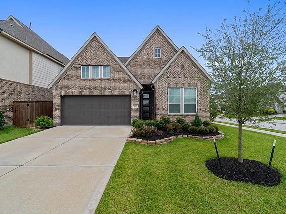 2nd image of 26323 Hunter Ln