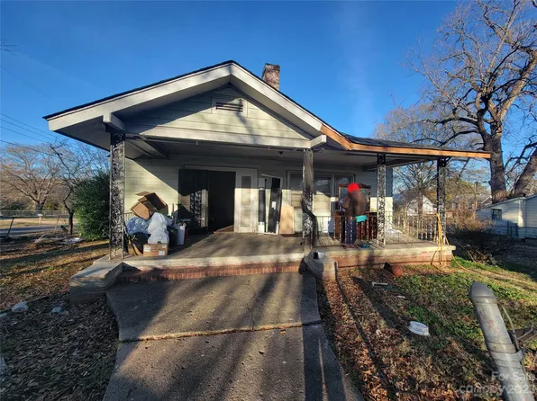 612 W Elliott St, Chester, SC 29706