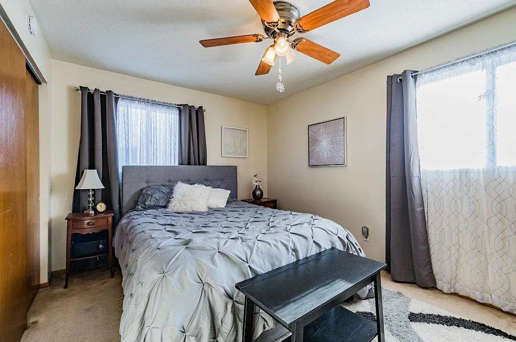 480 West Pullman Avenue - 4 — Photo 2