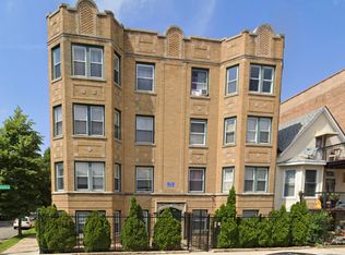 3578 W Lyndale St, Chicago, IL 60647