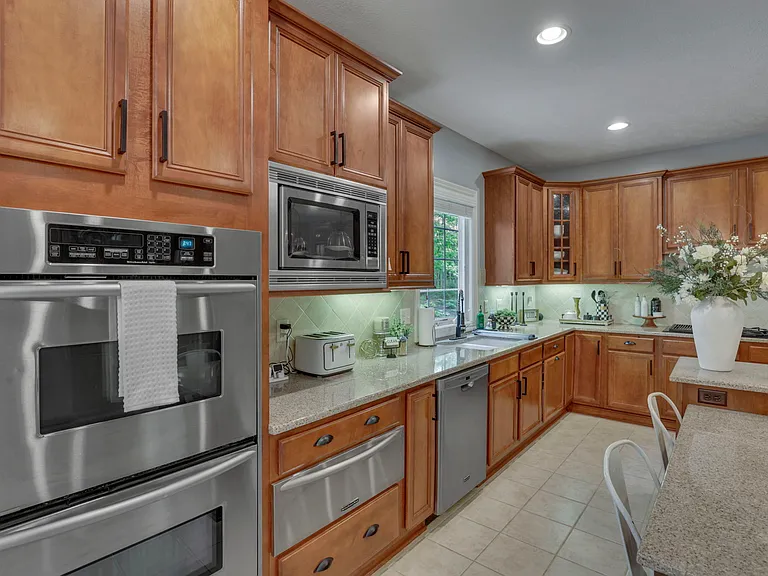 7097 Pleasant Colony Cir — Photo 27