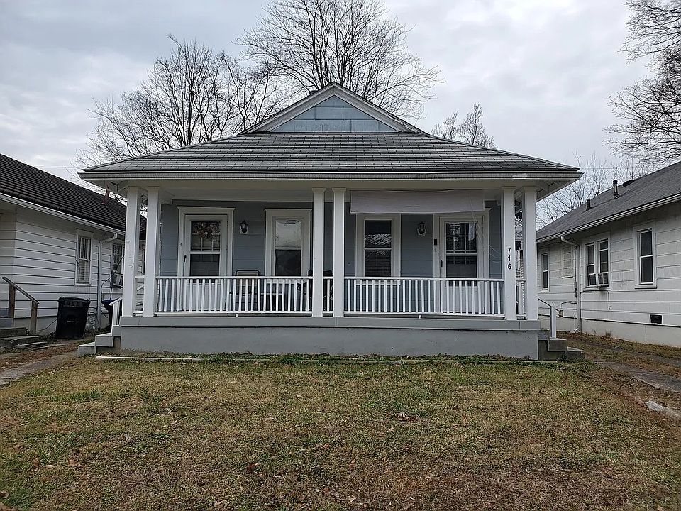 1st image of 714 Brook Park Dr