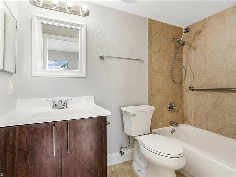 116 Santa Clara Dr #12 — Photo 5