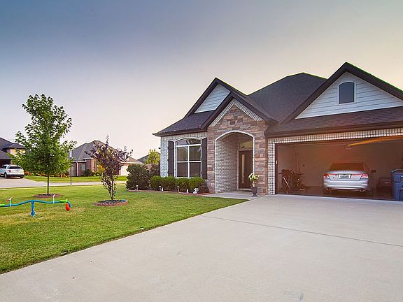 Front Yard View