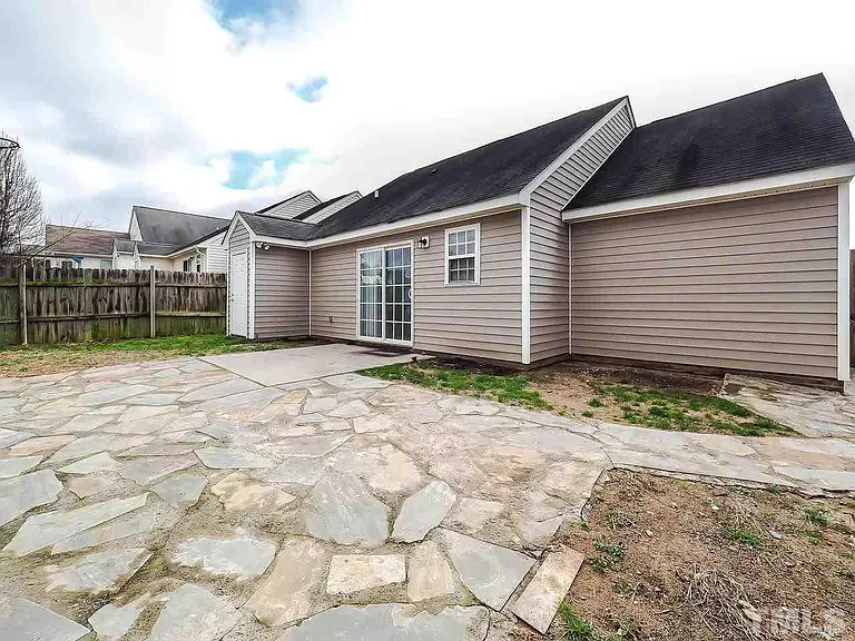 5117 Parkerwood Dr — Photo 25