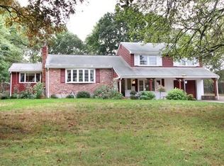 64 Cushing Rd, Milton, MA 02186