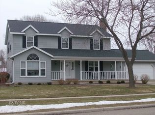 1022 Trailwood Dr, De Pere, WI 54115