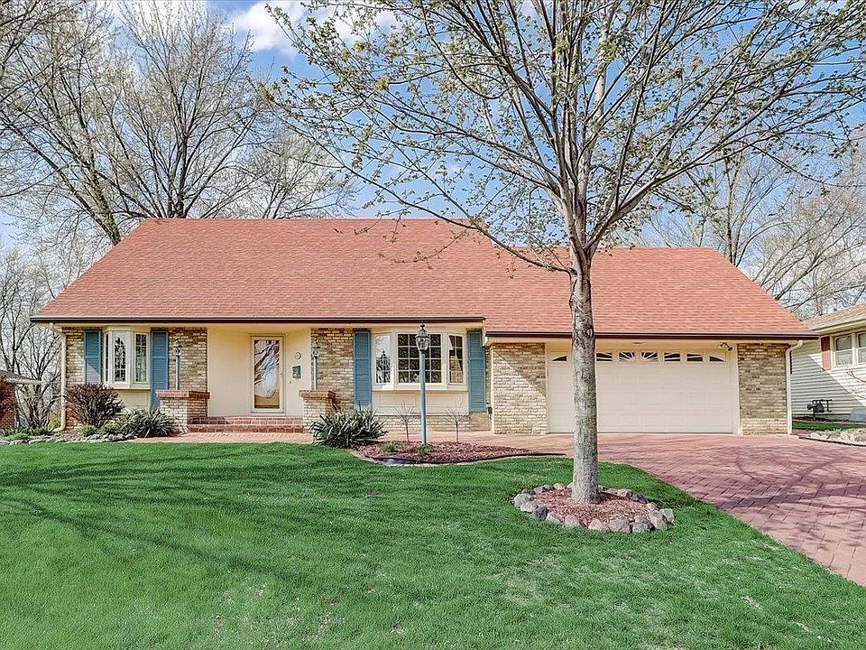 419 Patrick Ave, Waunakee, WI 53597 Zillow