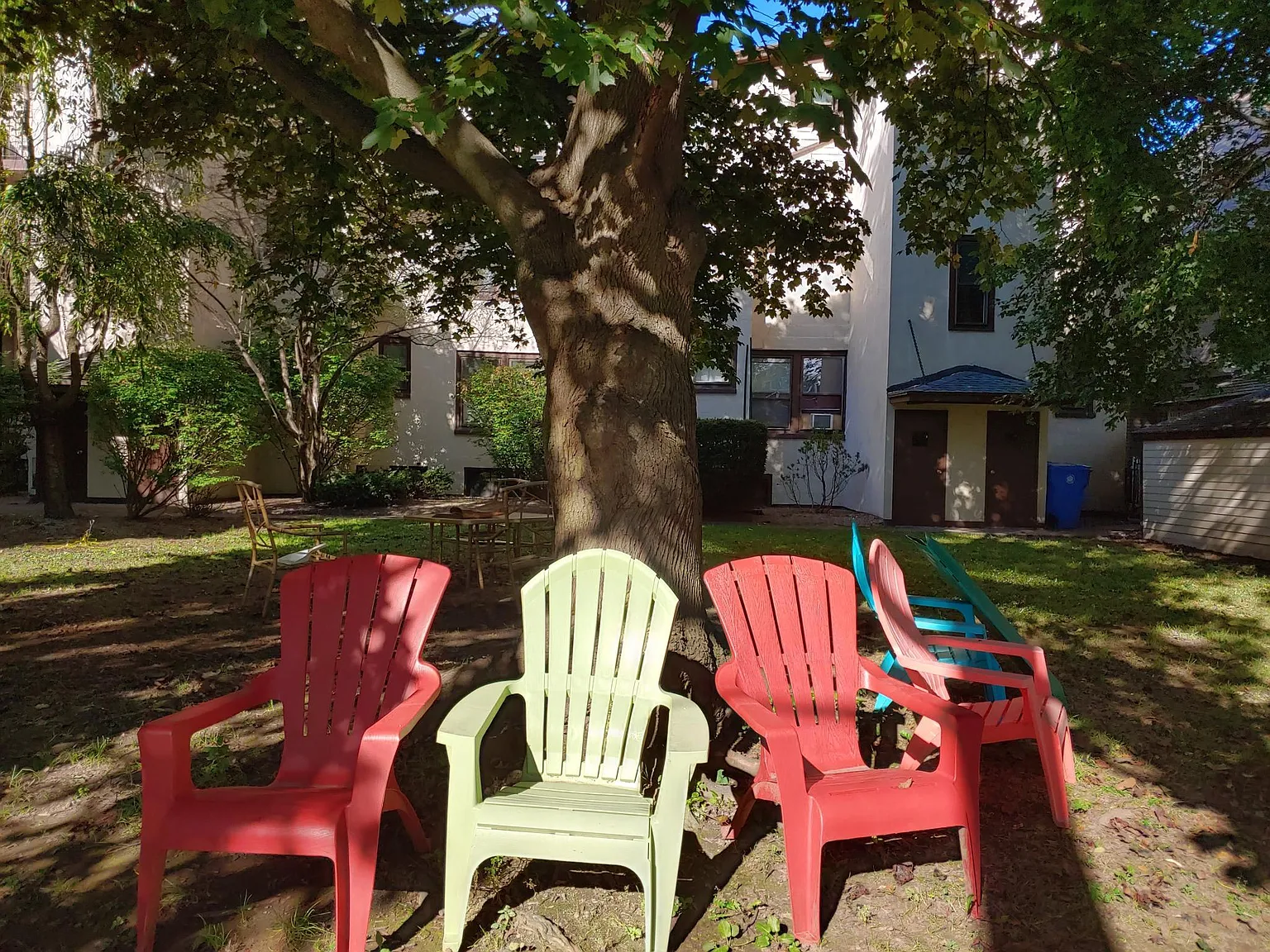 499 Park Ave — Photo 2