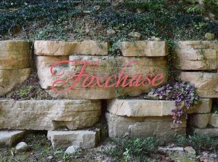 Fox Chase Rd, Charleston, WV 25304