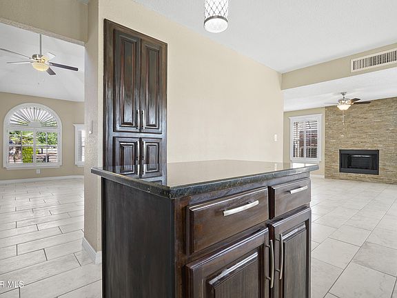 3rd image of 7549 Luz De Lumbre Ave