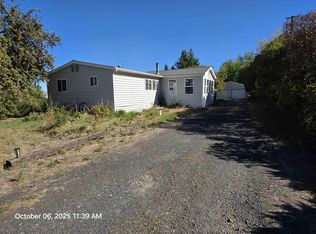 208 W Cleveland St, Garfield, WA 99130