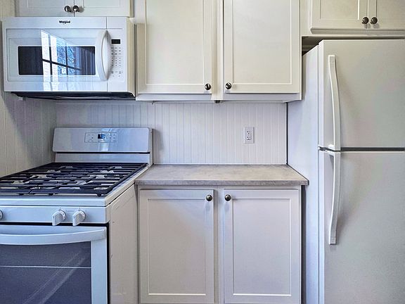 5th image of 7056 Dartmouth Ave #1