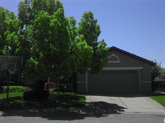 5th image of 615 Thunderbird Ct
