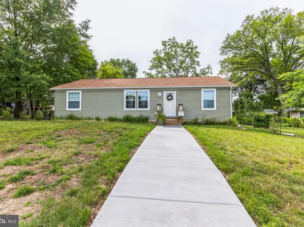 216 N Mount Vernon St, Pottstown, PA 19464