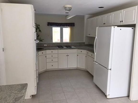 5th image of 60 Woodland Park Dr