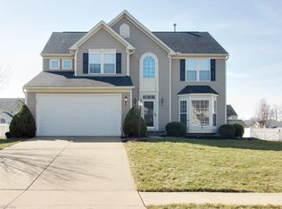 567 Greystone Dr, Wadsworth, OH 44281