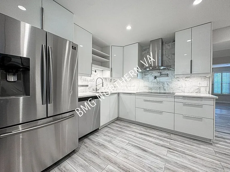 7450 Adams Park Ct — Photo 10