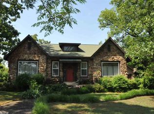 708 W Academy Ave, Searcy, AR 72143