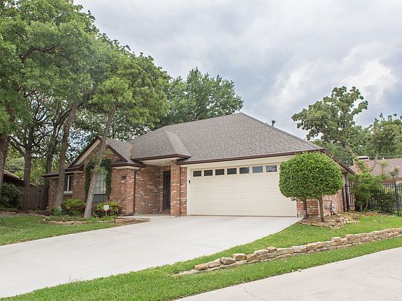 2nd image of 5211 Wind Rock Ct
