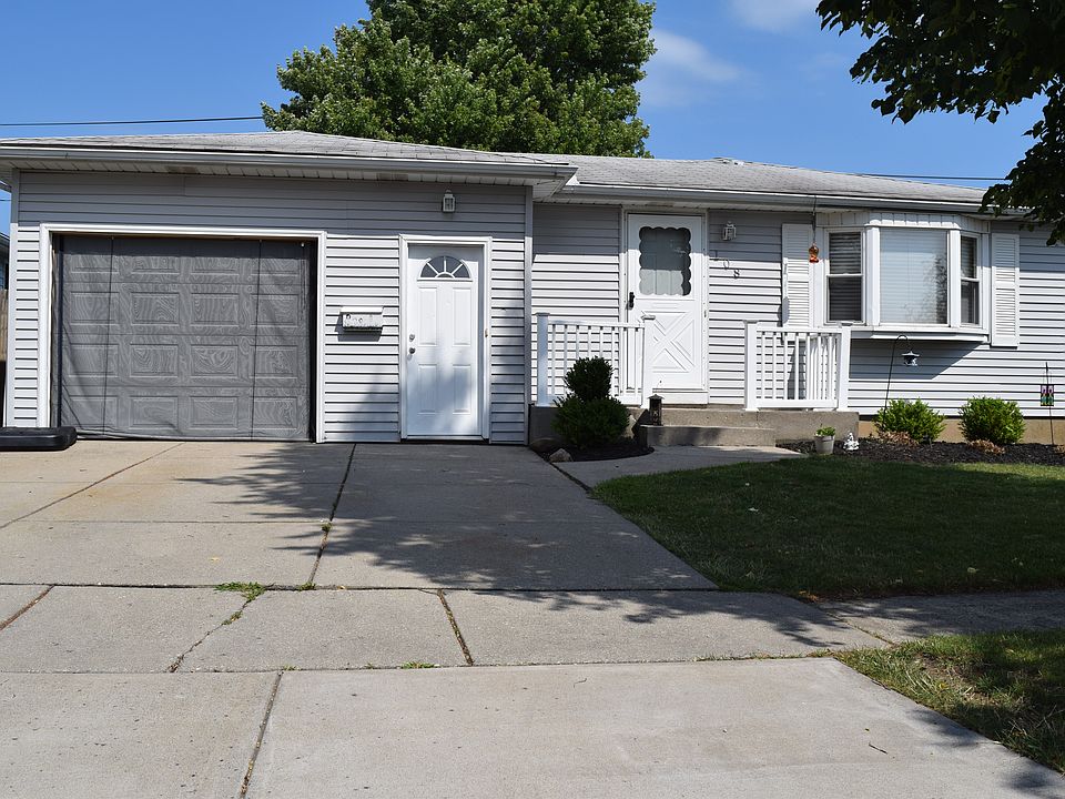 1st image of 108 E Toulon Dr