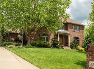 2002 Arlington Ave, Export, PA 15632
